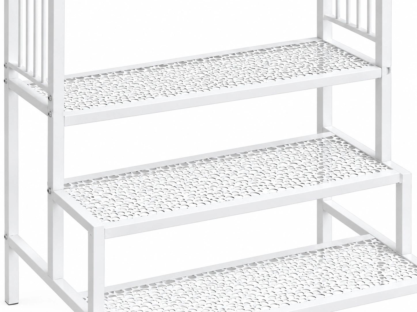 Ventilated Patterned Shelves